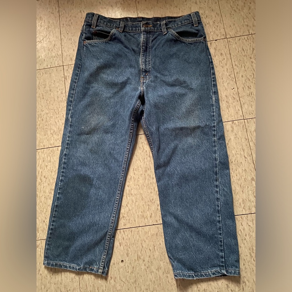VINTAGE LEVIS ORANGE TAB